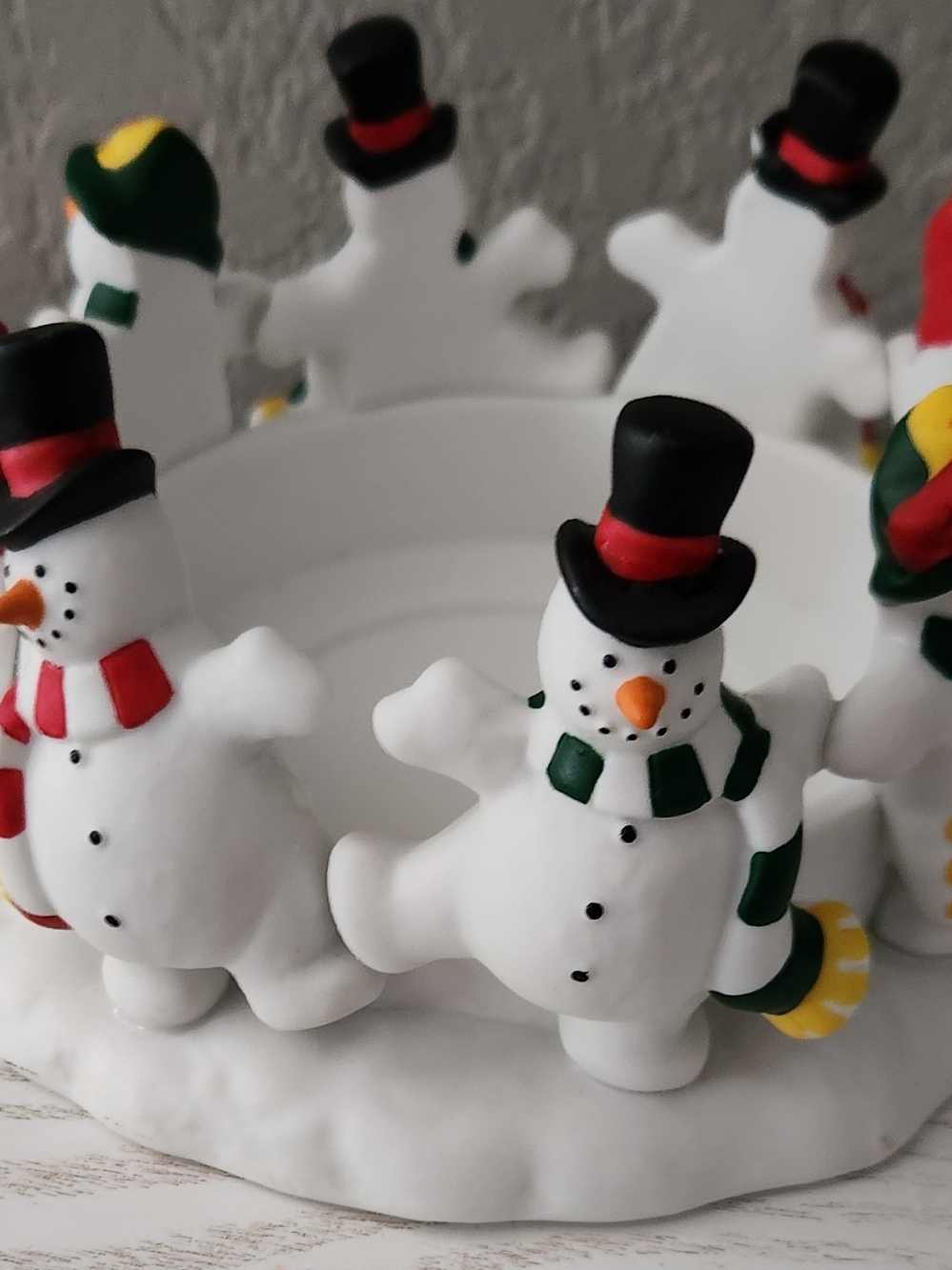 Retired PartyLite Frolicking Frostys 3-wick Candle Holder